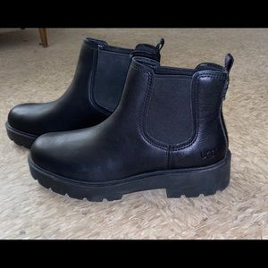 UGG Markstrum Block Heel Chelsea boots Size 12